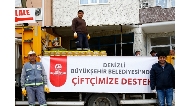 Büyükşehir'den çiftçiye 30.000 litre elma sirkesi