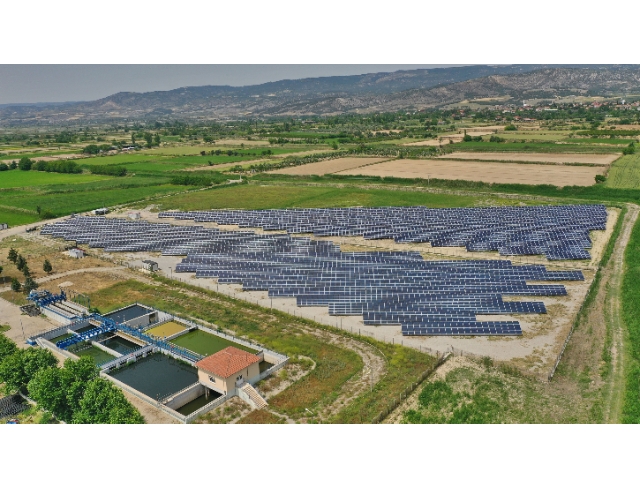 Büyükşehir güneş tarlalarından 2020'de rekor elektrik enerjisi