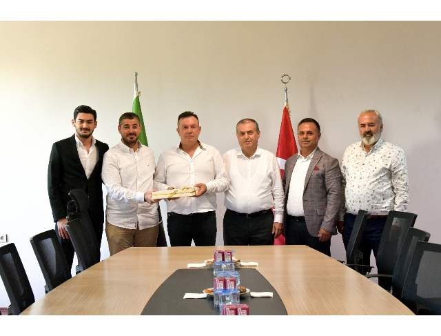 Denizlispor’da devir teslim yapıldı