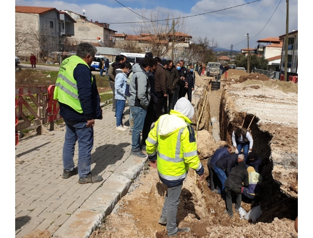 Altyapı çalışmasında göçüğün altında kalan işçi hayatını kaybetti