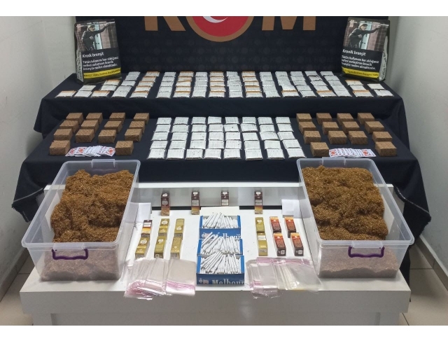 Denizli’de 3 kaçakçı çok sayıda malzemeyle yakalandı