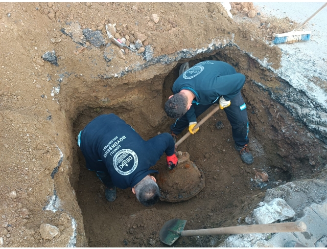 Büyükşehir tüm imkanlarıyla deprem bölgesinde çalışmalarına devam ediyor