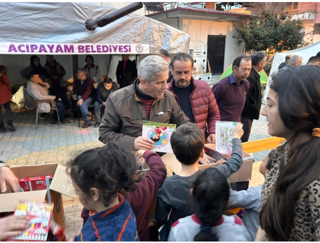 BAŞKAN ŞEVKAN VE MUHTARLAR DEPREM BÖLGESİNE GİTTİ