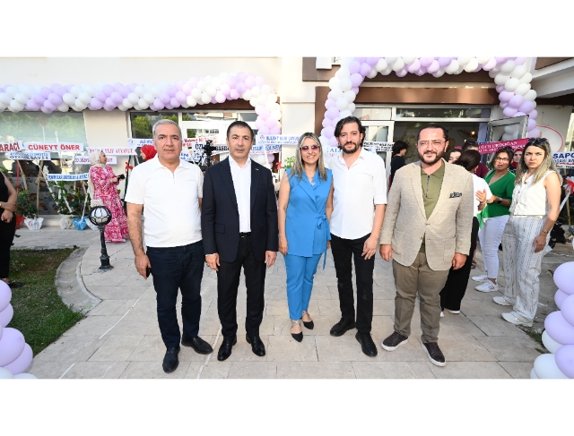 Çocuk ve ailelerin yeni buluşma noktası Merry Kids Denizli'nin hizmetine girdi