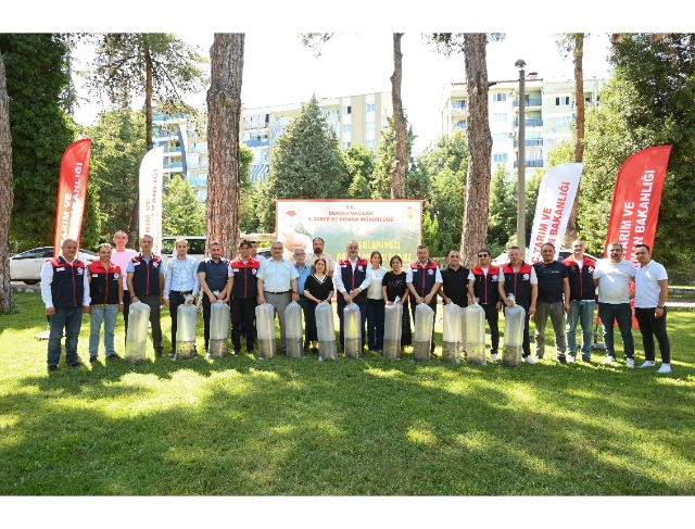 Denizli’de göl ve göletlere 1 milyon sazan yavrusu bırakıldı