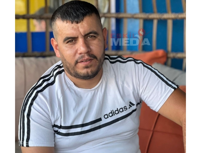 Saman yüklü tır devrildi; sürücü öldü, eşi ve çocukları yaralandı