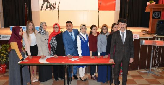 24 KASIM ÖĞRETMENLER GÜNÜ ACIPAYAM'DA KUTLANDI