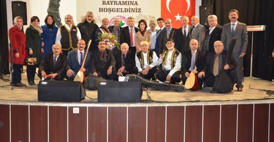 ACIPAYAM AŞIKLAR MEMLEKETİ OLDU