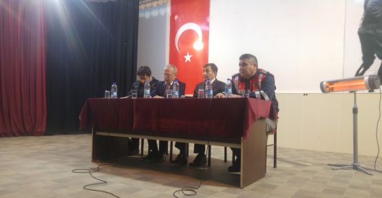 ACIPAYAM'DA MUHTARLAR TOPLANTISI GERÇEKLEŞTİRİLDİ