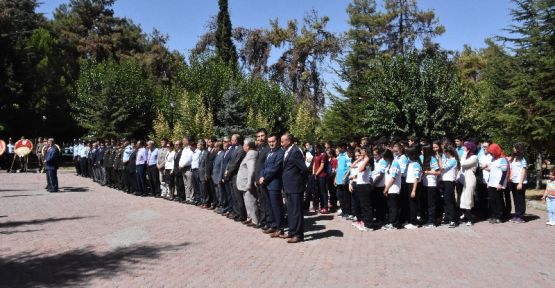 ACIPAYAM'DA GAZİLER GÜNÜ KUTLANDI