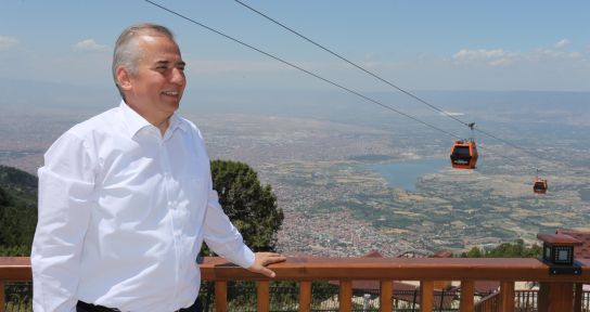 Başkan Osman Zolan'dan 8 Mart sürprizi