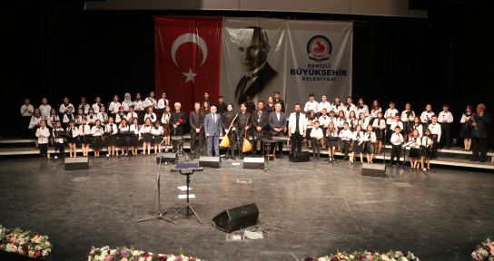 Büyüklere taş çıkarttılar / Büyükşehir Çocuk Korosu'ndan muhteşem performans