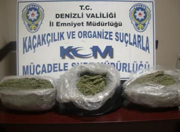 Denizli'de 9 kilo 580 gram esrar ele geçirildi