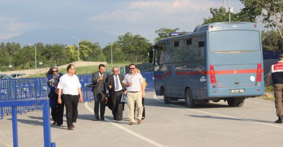 FETÖ’nün üniversite yapılanması davasında eski rektör hakim karşısında