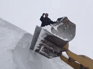Kar kalınlığı 6 metreyi aştı