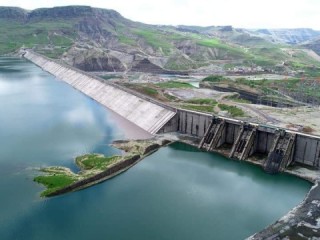 Avrupa’nın en büyük barajında enerji üretimine başlandı