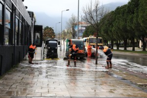 Büyükşehir koronavirüs mücadelesini aralıksız sürdürüyor