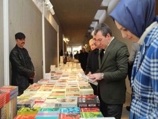 Bergama Kitap Günleri kapılarını açtı