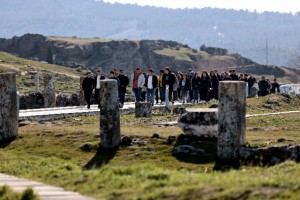 Büyükşehir ile gezen gençler çok mutlu