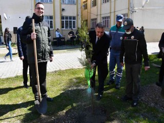 Söke’de Orman Haftası’nda fidan dikim etkinliği