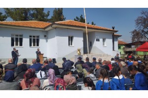 Depremde vefat eden öğretmenin adı köy okulunda yaşatılacak