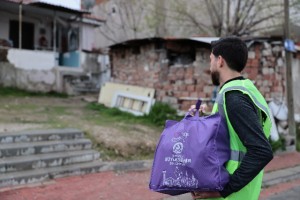 Büyükşehir ihtiyaç sahiplerini bu yıl da unutmadı