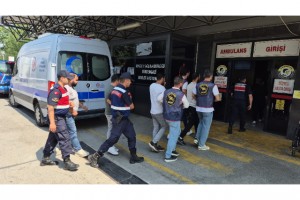 Çalıştığı işyerini soydu, patronuna ölüm tehditli not bıraktı
