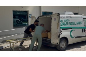 Motosikletli üniversite öğrencisi kamyonet ile çarpıştı: 1 ölü