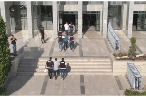 Denizli’de silah kaçakçılığı operasyonu: 3 tutuklama