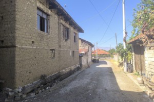 Yaşlı kadın evinde ölü olarak bulundu