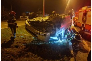 Yoldan çıkan otomobil ters döndü; 1 yaralı