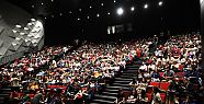 33. kez düzenlenen festivalde, 33 tiyatro oyununu 15 bin kişi izledi 